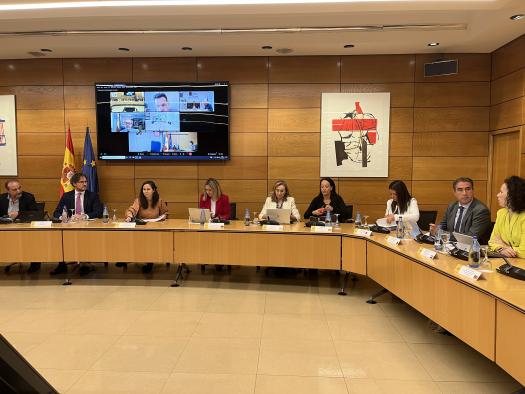 El Gobierno regional refuerza su compromiso con el Estado de Bienestar, cumpliendo los objetivos del Plan de Choque para la economía de los cuidados