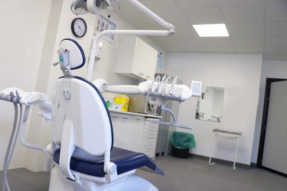 El Gobierno regional destina más de 1,1 millones de euros a la renovación de los equipos de radiología intraoral de las Unidades de Salud Bucodental