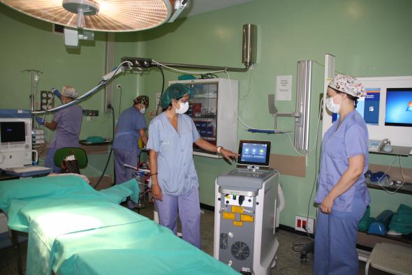 Castilla-La Mancha dota el servicio de Urología del Hospital de Cuenca de un equipo de tratamiento láser de fibra de Tulio
