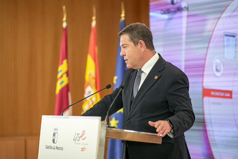 Declaraciones del presidente de Castilla-La Mancha, Emiliano García-Page, tras la firma del acuerdo entre el PSOE y Junts para la investidura