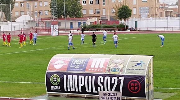 En Torrejón del Rey (Guadalajara) el equipo Promesas de la EFB Jesús de la Ossa, en Primera Autonómica Grupo IV quiere confirmar su posición en la tabla en el campo Las Margaritas.