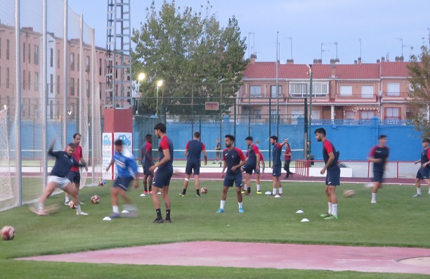 El CD Tarancón busca  repetir en el San Miguel de Azuqueca los resultados de la última temporada y con ello volver a sumar