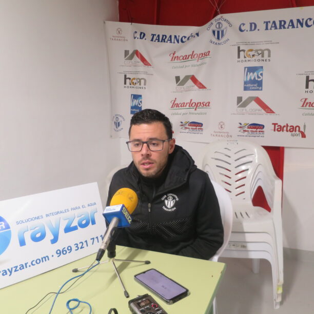 Jorge Cañete, un entrenador feliz y contento”No solo por el resultado, sino por la imagen que hemos dado” por que “volvemos a ganar en casa, dedicamos esta victoria a toda la afición,”