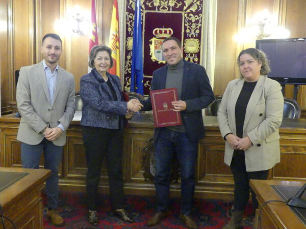 La Diputación de Cuenca y Cruz Roja firman el convenio de colaboración de 35.000 euros para fomentar el voluntariado