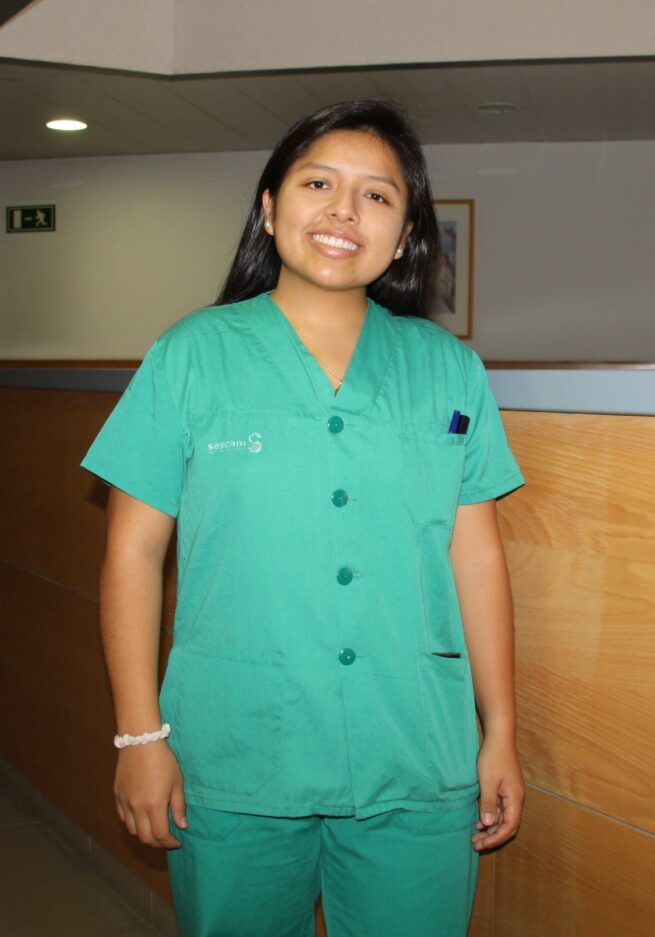 Una residente de matrona de la Gerencia del Área Integrada de Cuenca, premiada por una foto que visibiliza las buenas prácticas del parto humanizado