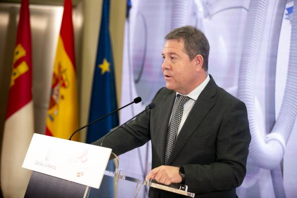 García-Page anuncia la compra de 55 ecógrafos portátiles para una mayor capacidad resolutiva de los servicios de Atención Primaria