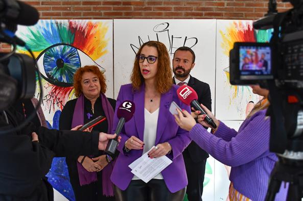 Los recursos de Acogida del Gobierno de Castilla-La Mancha han atendido a casi 17.000 víctimas de la violencia de género desde 2001