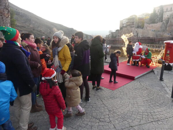 El parador de Cuenca celebra este martes su tradicional y benéfico » Enciende la Navidad»