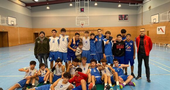 Baloncesto, los equipos de Minibasket y cadetes levantaron el telón este fin de semana.