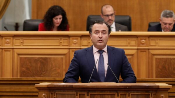 David Moreno: “No podemos ser cómplices de unos presupuestos que van a empobrecer a las familias, a las empresas y a los jóvenes de la región”