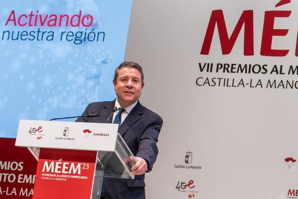García-Page anuncia la aprobación de la oferta de empleo público con 3.300 plazas, de las cuales 1.500 son para sanidad, 800 para educación y 1.000 para administración general
