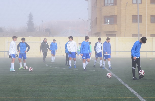 En juvenil Territorial Grupo V, el equipo B de la EFB Jesús de la Ossa, recibe al CD Pedroñeras para iniciar la segunda vuelta de competición.