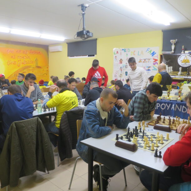 Javier Haering Hijon vencedor absoluto del Torneo Año Nuevo de Ajedrez, organizado por el Club Caissajedrez de Tarancón, ultima prueba del deporte navideño en la ciudad.