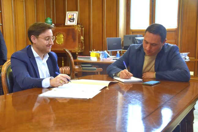 La Diputación de Cuenca tiende su mano a Villar de Cañas para impulsar la industrialización sostenible del municipio