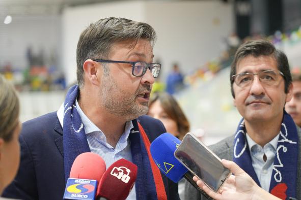 La Junta pide a los centros educativos “agilidad” para comunicar cualquier incidencia en una primera semana de trimestre marcada por el frio
