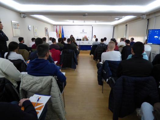 Un total de 68 alumnos de las cinco provincias de la región inician esta semana el XXXVI curso de formación inicial para policías locales
