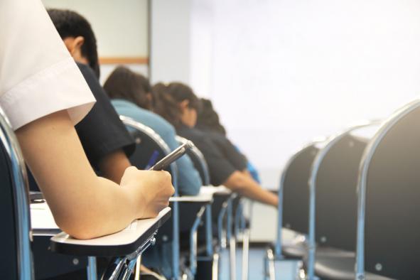 Los aspirantes al concurso-oposición al cuerpo de maestros dotada con 1.133 plazas podrán presentar sus solicitudes hasta el 19 de febrero