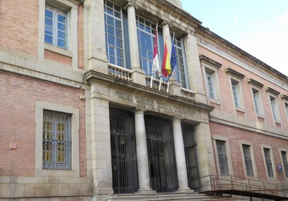El Gobierno regional convoca premios para reconocer iniciativas que mejoren la calidad de los servicios públicos que se prestan a la ciudadanía