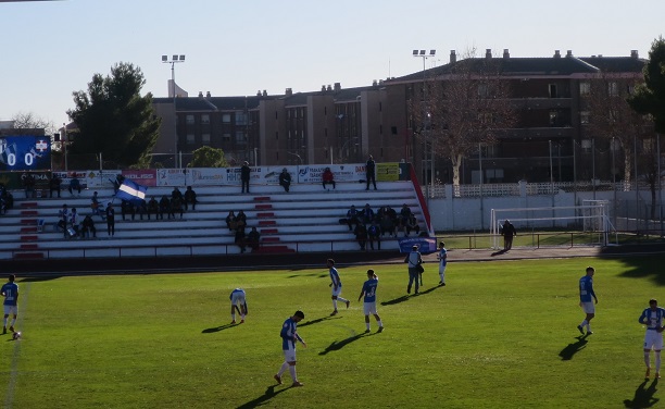 El CD Tarancon, buscara en la Moheda, ante el CF La Solana, enjugar la derrota frente al Calvo Sotelo y mantener la dinámica de jugar a domicilio