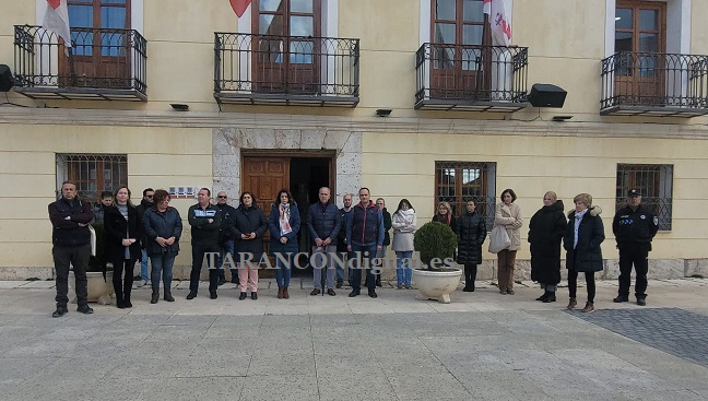 Tarancón se une al minuto de silencio convocado por la FEMP en solidaridad con las víctimas del incendio en Valencia