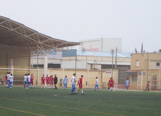 “Duelo de proximidad geográfica” para el equipo juvenil B de la EBFB Jesús de la Ossa en el grupo V Territorial, recibe al cuarto clasificado Santa Cruz UJAF.