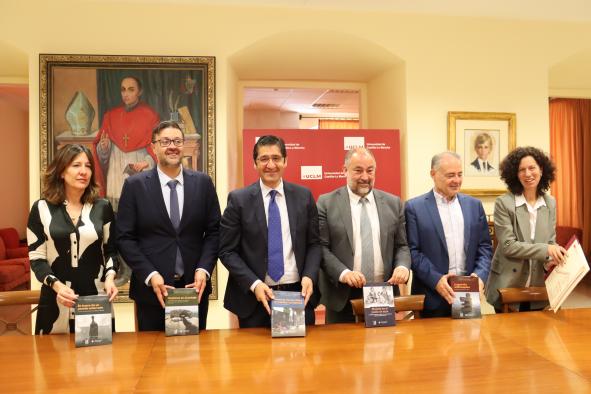 Castilla-La Mancha seguirá impulsando la investigación sobre Memoria Democrática en la región junto con la UCLM