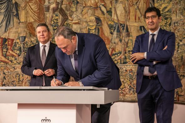 Castilla-La Mancha trabaja para poner en marcha una ayuda para los productores de girasol dotada con 20 millones de euros