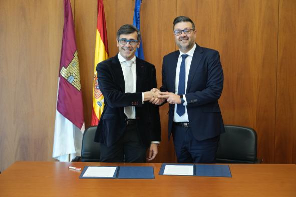 El Gobierno regional y la Fundación UNICEF-Comité Español vuelven a rubricar un acuerdo para la promoción y difusión de los derechos de la infancia en la escuela
