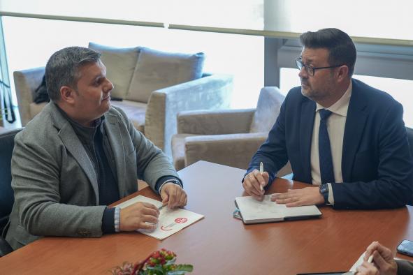 El Gobierno regional y UGT valoran el alto grado de cumplimiento del pacto para la recuperación de derechos del profesorado
