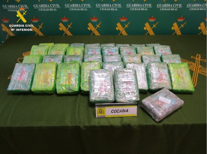 La Guardia Civil desarticula una organización criminal dedicada al tráfico de drogas en la comarca de la Mancha