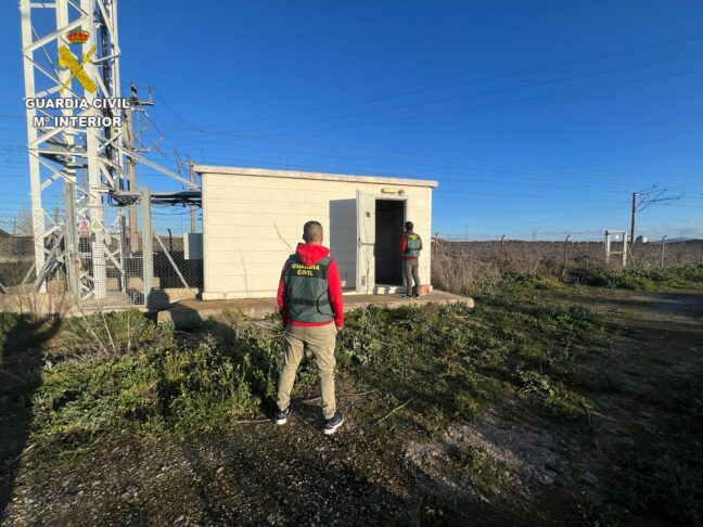 La Guardia Civil detiene a tres personas por robar 1200 metros de cableado eléctrico de una veintena de poblaciones de la provincia de Toledo