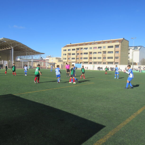 Victoria del equipo Alevin y derrotas del Cadete de la EDM Tarancón ante la EDM Azuqueca en el San Miguel de la ciudad alcarreña