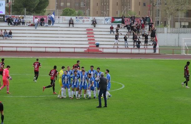 0-0 el CD Tarancón luchó contra demasiados elementos en el encuentro ante el CD Azuqueca
