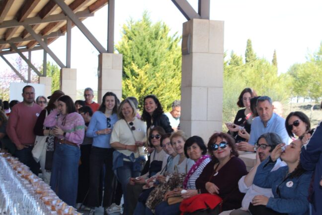 Un centenar de mujeres de toda la provincia conocen la historia de las figuras femeninas de Segóbriga gracias a la Diputación