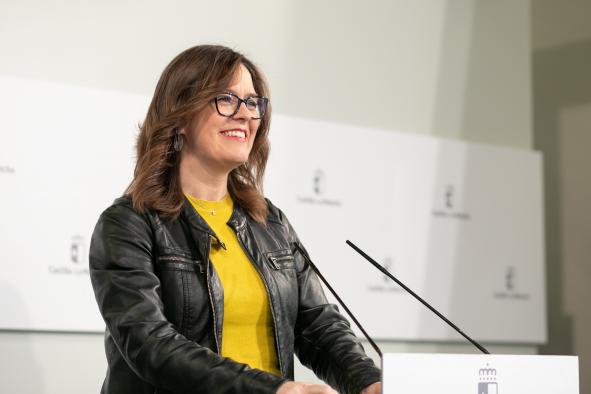 El banco de libros de texto de Castilla-La Mancha supondrá un ahorro cercano a los 200 euros a cada escolar durante el próximo curso