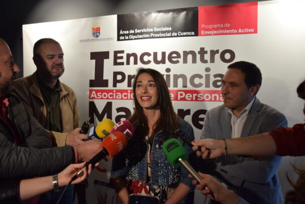 La Diputación pone a disposición de las asociaciones de mayores 200.000 euros para actividades y equipamiento