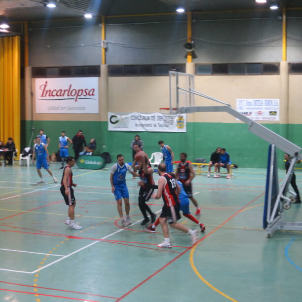 Hormigones y Ferrallas CB Tarancon, reanuda competición en la Fase Zonal con una salida, equipo Junior y otro en casa, Senior ante rivales complicados