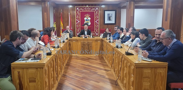 El Ayuntamiento de Tarancón ha aprobado por unanimidad someter a estudio la posibilidad de externalizar el servicio de la Escuela de Verano