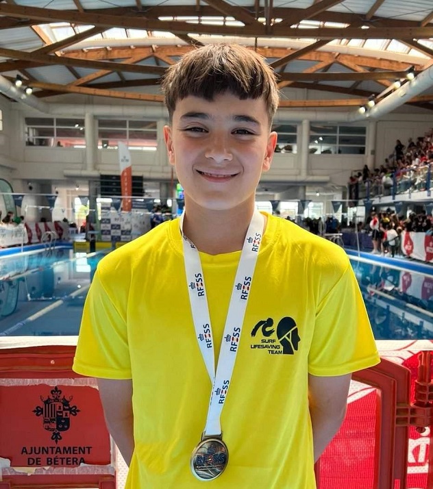 Tarancón, el SVAT tiene otro campeón de España en Salvamento y Socorrismo categoría Infantil en la prueba de 100 metros obstáculo, Gonzalo Sánchez Abarca Castaño, que sigue la estela de su hermano