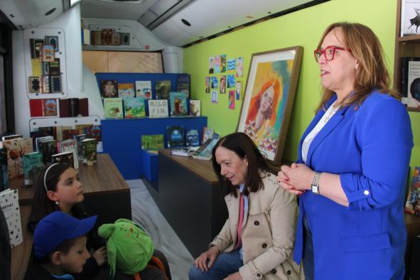 El servicio de bibliobús de Castilla-La Mancha llega a unos 300.000 castellanomanchegos y a más de 330 municipios
