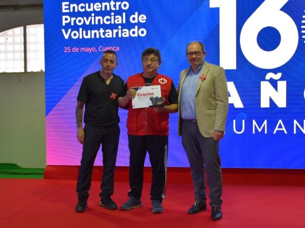 Agustín Roldán de Tarancón reconocido este sábado en el encuentro Provincial de Voluntariado de Cruz Roja en Cuenca por su dedicación y compromiso
