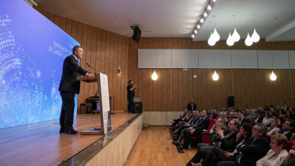 El Gobierno regional lanza dos convocatorias de formación profesional dotadas con 47,6 millones de euros para personas trabajadoras y desempleadas
