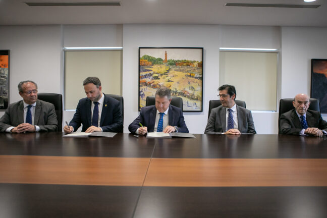 El Gobierno regional refuerza su municipalismo con su mayor transferencia de recursos económicos a los ayuntamientos