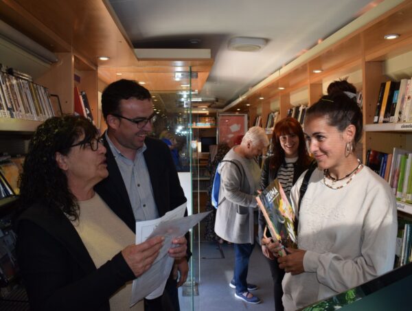 Leganiel y Villaconejos del Trabaque se incorporan a la Red de Bibliobuses de la provincia de Cuenca