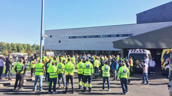 Los trabajadores del transporte sanitario acusan al SESCAM de mentir a la ciudadanía