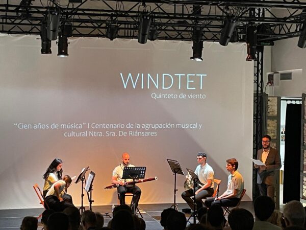 El quinteto de viento Winted sorprende gratamente en el centenario de la Agrupación Musical Ntra. Sra. de Riánsares