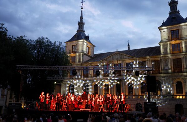 Telefónica aúna en su Centenario el virtuosismo de la Orquesta de la Escuela Reina Sofía y la monumentalidad de Toledo