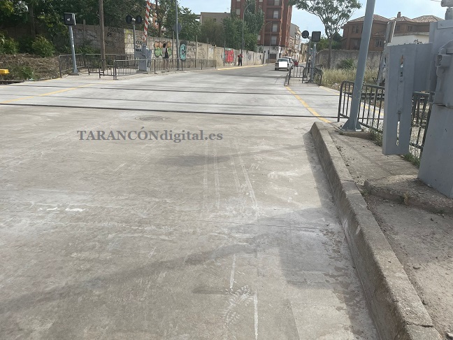 Reapertura del paso a nivel de San Isidro en Tarancón tras obras de reparación