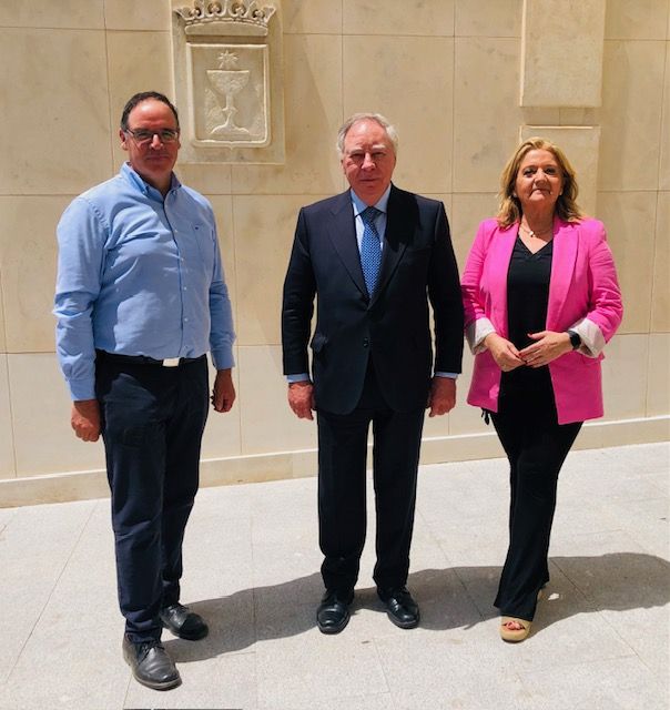El PP reivindica la figura “esencial” del empresario y aboga por “una menor regulación, que permita avanzar en producción e innovación»