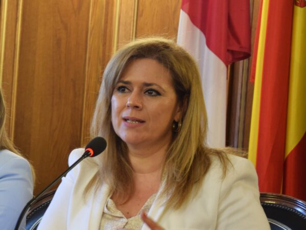 La Diputación pone a disposición de los ayuntamientos 80.000 euros para universidades populares y escuelas de música